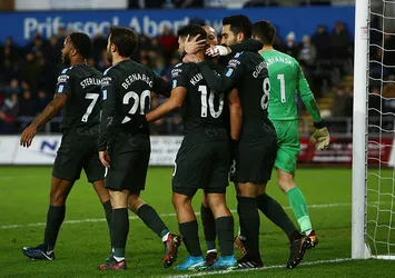 Manchester City rekora doymuyor