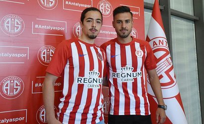 Antalyaspor'da çifte transfer