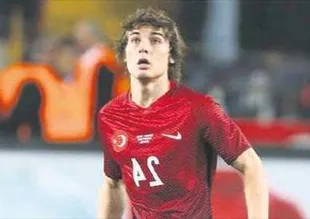 Çağlar’ı Köln kaptı!
