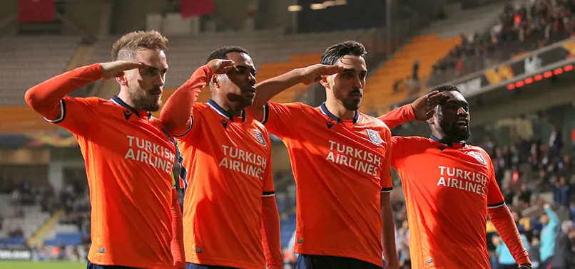 İrfan Can Kahveci'den asker selamı!
