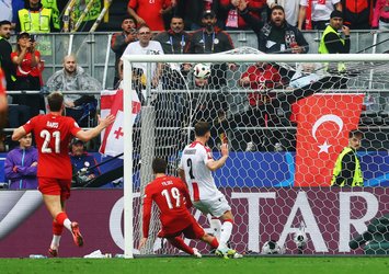 Golümüz VAR'dan döndü! İşte o pozisyon...
