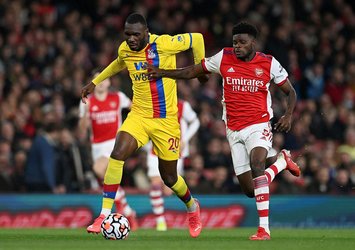 Arsenal 1 puanı son anda kurtardı!