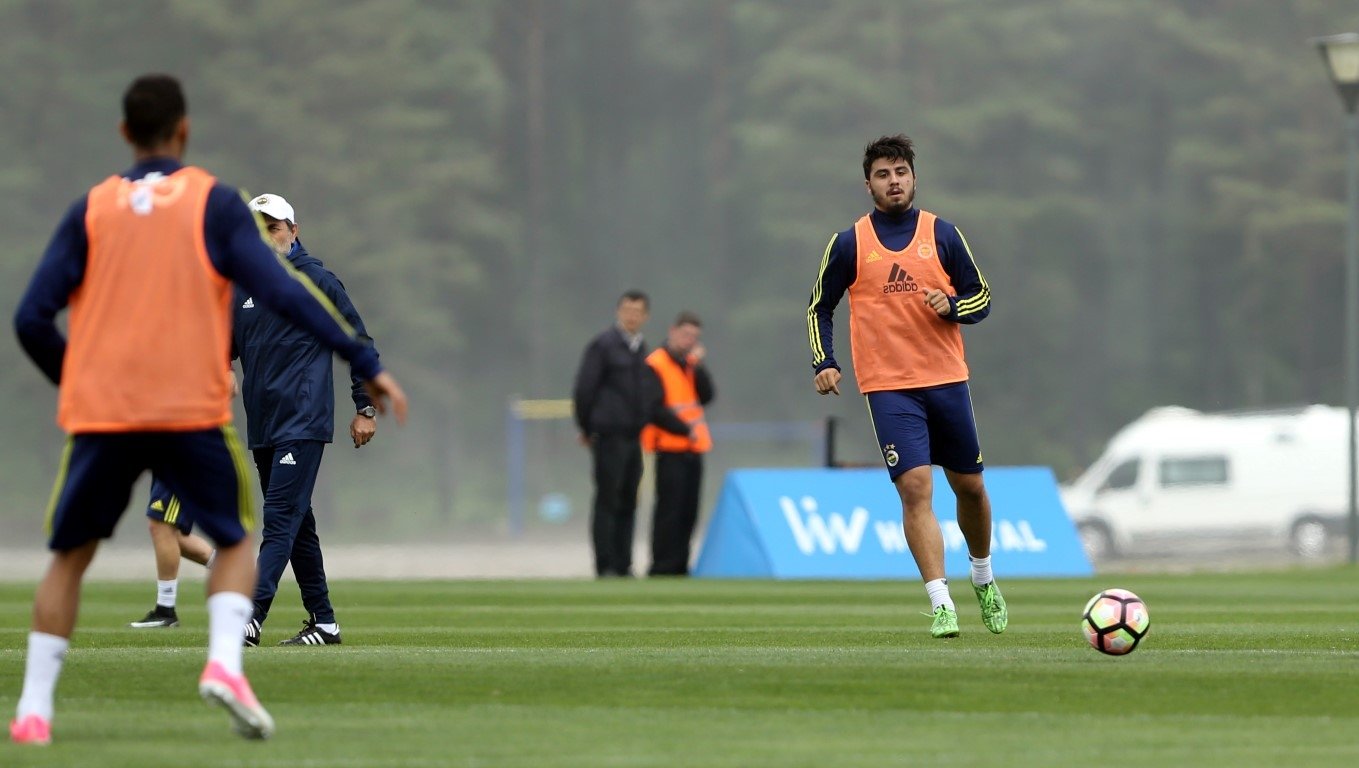Fenerbahçe’nin Ozan Tufan kararı