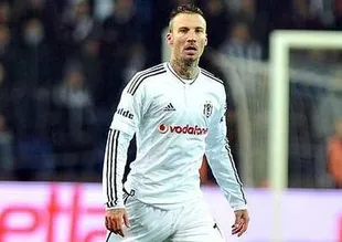 Biri Delgado'yu durdursun!