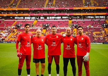 G.Saray'dan 29 Ekim'e özel tişört