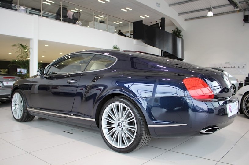 Cristiano Ronaldo Bentley’ini satıyor