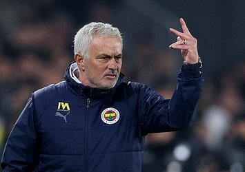 F.Bahçe'ye İtalyan hoca! Mourinho'nun yerine...