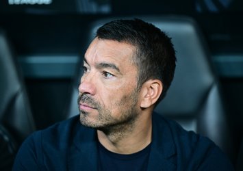 Beşiktaş'ta Giovanni van Bronckhorst: Fiziksel ve Mental...