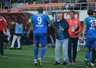 Alanya'da gol düellosu! Kweuke'den...