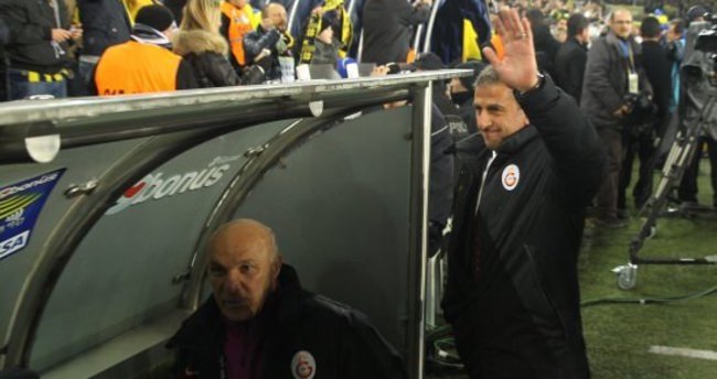 Advocaat’ın yerine Galatasaray’ın eski hocası!