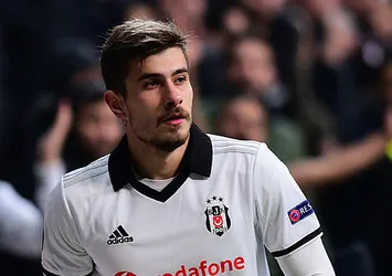 Dorukhan Toköz forma giyemiyor