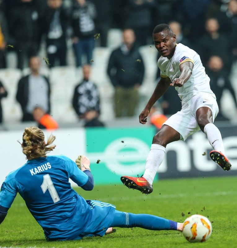 Beşiktaş’ı yıkan golcü Galatasaray’a!