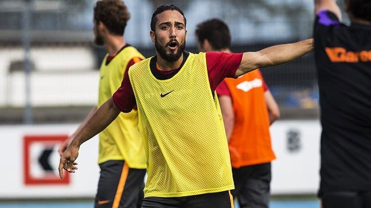 Galatasaray şokta! Teklifi kabul etti...