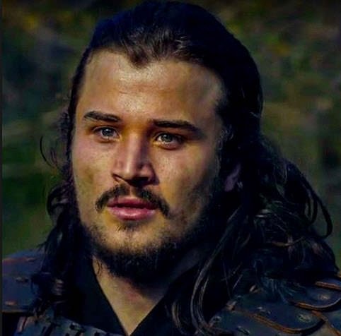 Diriliş Ertuğrul oyuncuları hangi takımı tutuyor?