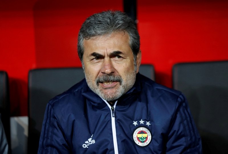 Aykut Kocaman Ersun Yanal’ı solladı