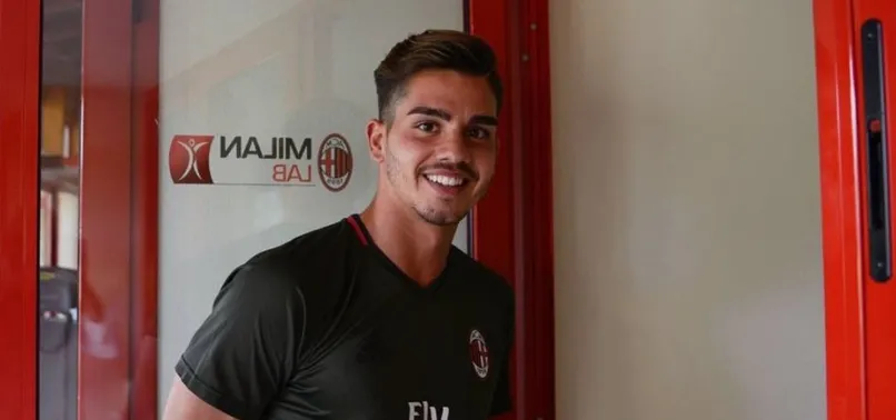 Andre Silva, Milan'da!