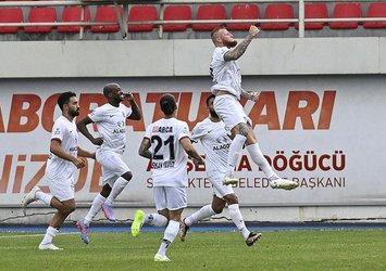 Çorum FK 3 puanı 3 golle aldı!