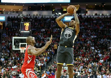 Rockets, Warriors'a "dur" dedi