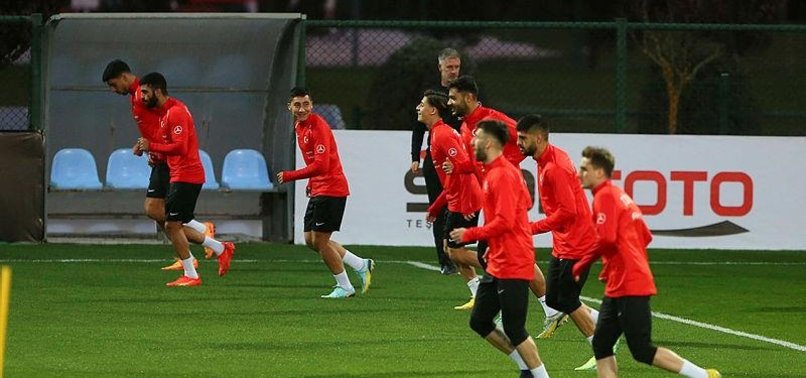 A Milli Futbol Takımı'mız Çekya mesaisine başladı