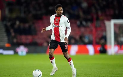 Beşiktaş Kyle Walker-Peters ile anlaştı