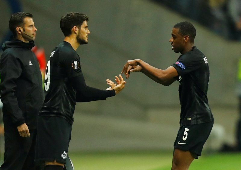 E.Frankfurt’tan rüya gibi koreografi! İşte o anlar...