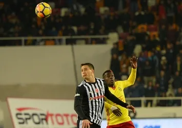 Beşiktaş'ta savunma sıkıntısı