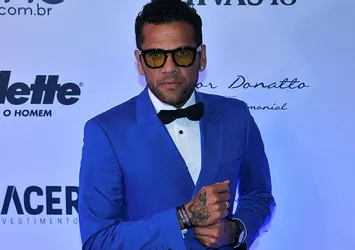 Dani Alves, Rusya'ya gidemiyor