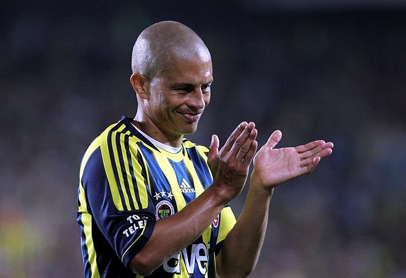 Alex’ten yıllar sonra gelen itiraf!