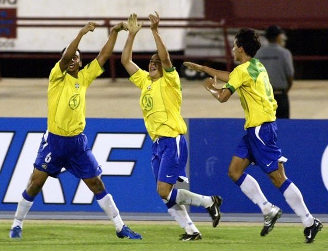 2007 yılında açıklanan en iyi 50 genç futbolcu şimdi nerede?