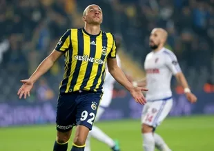 Aatıf röportajında UEFA gafı!
