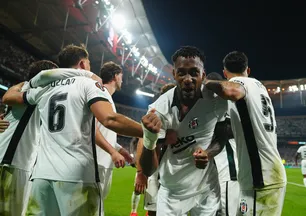 Beşiktaş 4-1 Marsilya (MAÇTAN KARELER)