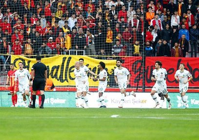 Konya 5 maç sonra kazandı!