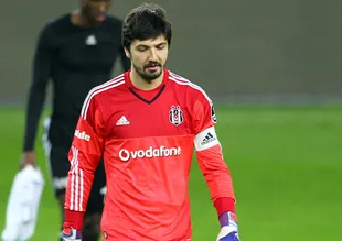Beşiktaş 3 yıllık imzayı attırdı!