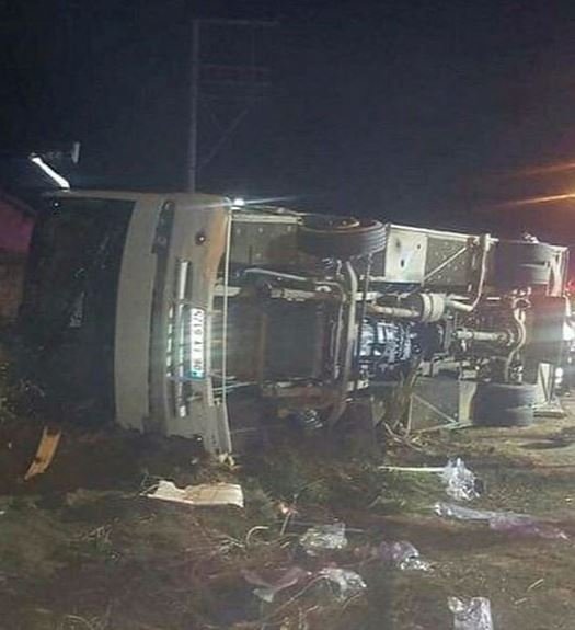 Ankaragücü taraftarlarını taşıyan otobüs kaza yaptı! İlk fotoğraflar...