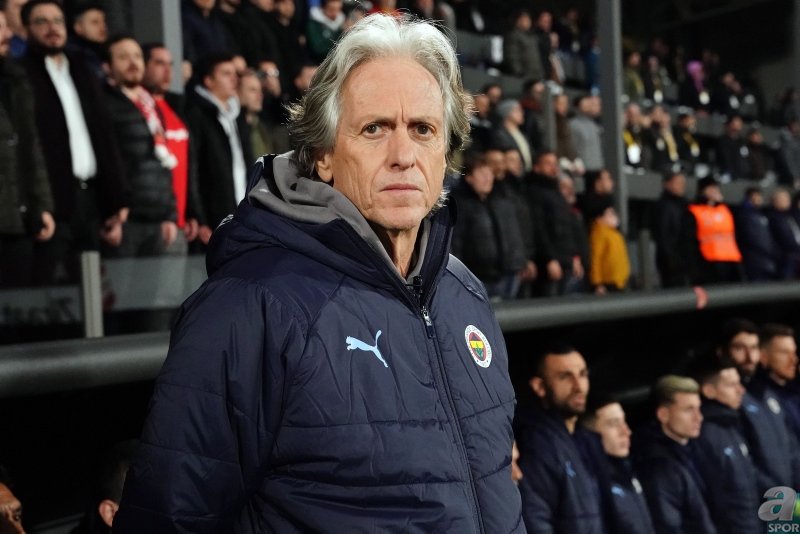 Arda Güler’i gördü gözyaşlarını tutamadı! İşte Ümraniyespor - Fenerbahçe maçından kareler