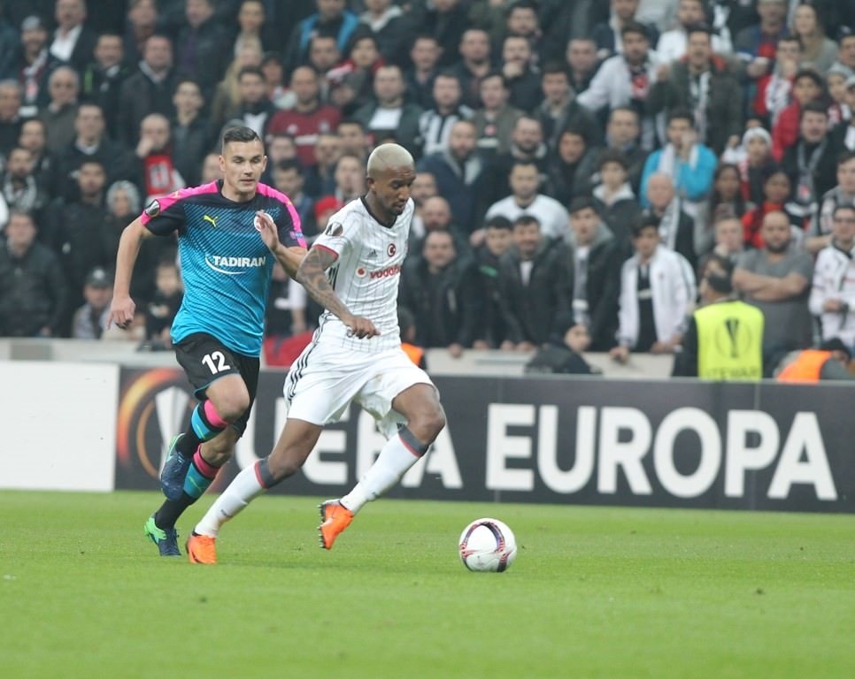 Beşiktaş - Hapoel Beer Sheva maçından kareler