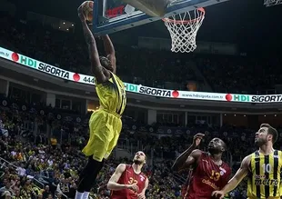Basketbolda derbi heyecanı