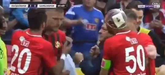 Yılmaz Vural maça damga vurdu! - 1