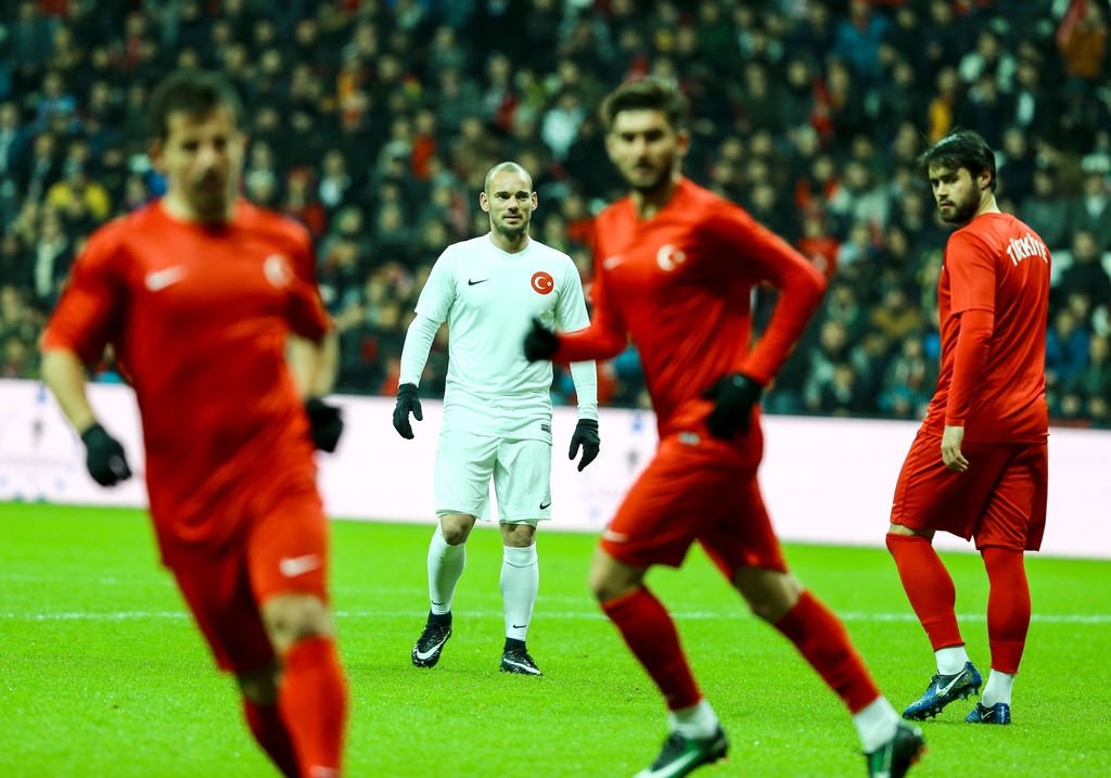 Wesley Sneijder’e Çin’den teklif var