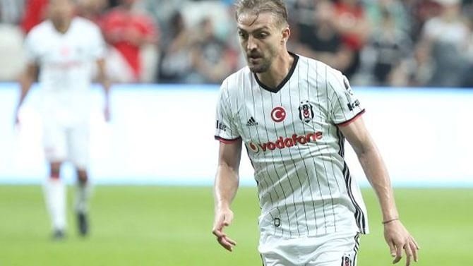 Hem Beşiktaş hem de Galatasaray’da forma giyen futbolcular