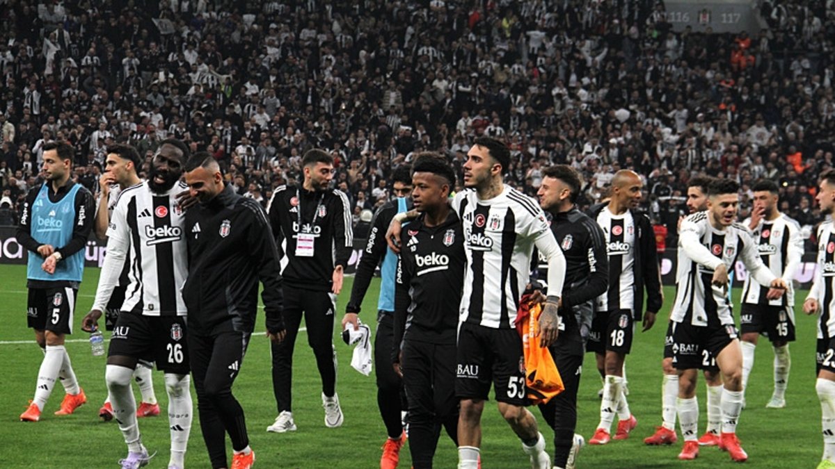 PFDK'dan Beşiktaş'a ceza yağmuru! PFDK'dan Beşiktaş'a ceza yağmuru!