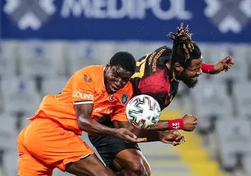 Penaltı VAR'dan geldi