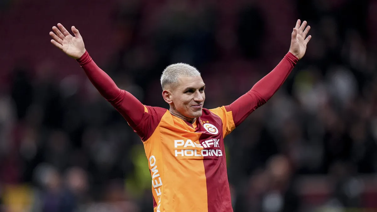Galatasaray yönetimi kararını verdi! Lucas Torreira...