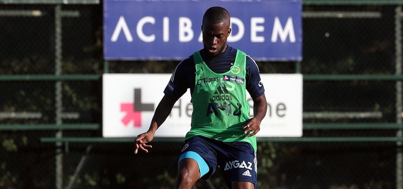 Fenerbahçe'de Enner Valencia ilk antrenmanına çıktı! İşte idmandan kareler