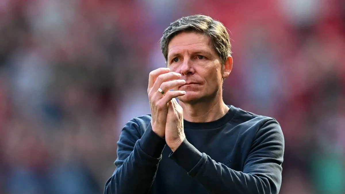 Nottingham Forest'ta teknik direktörlük görevine Oliver Glasner getirildi! Vitor Pereira sonrası imzayı attı