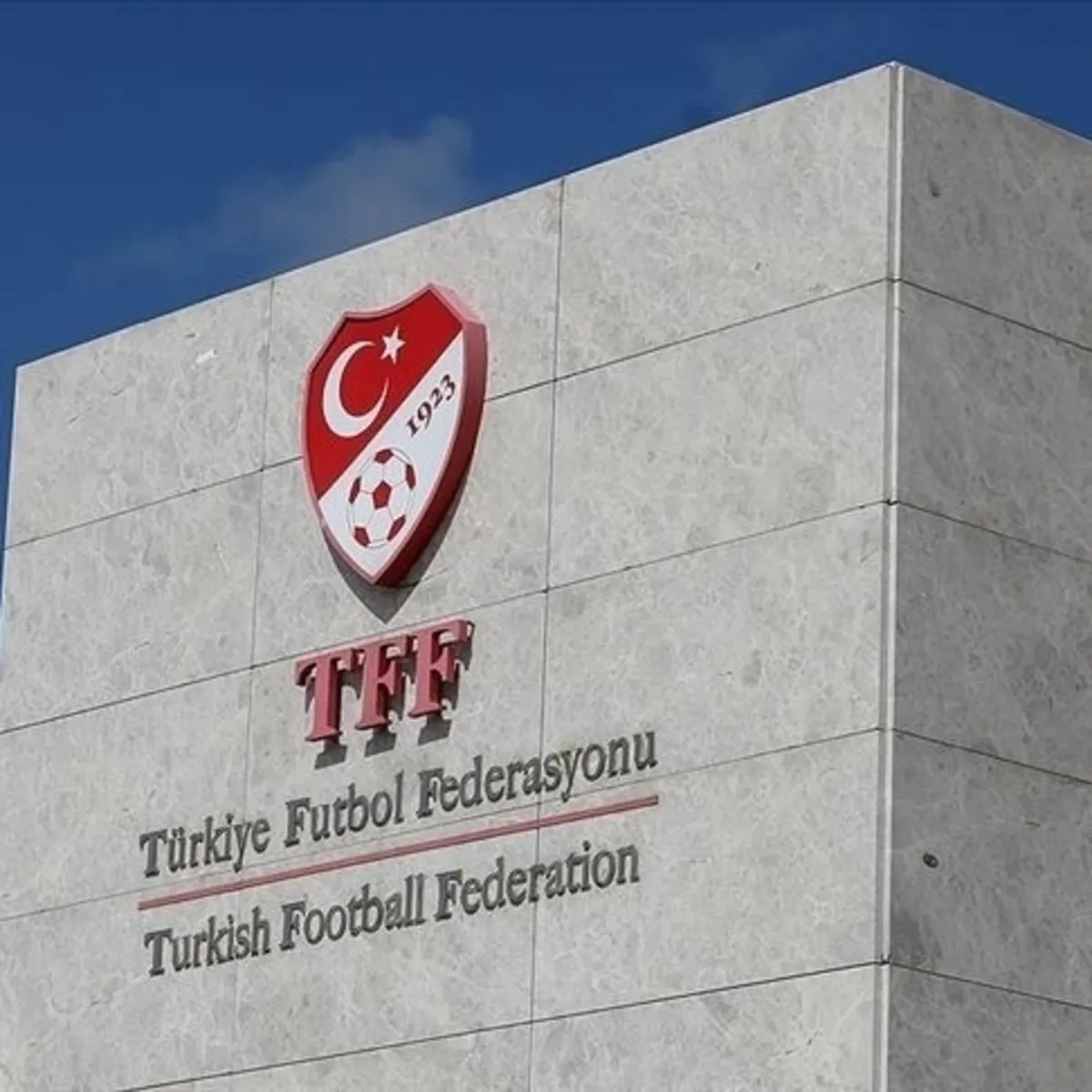 TFF hakem atamalarına ilişkin açıklama yayınladı!