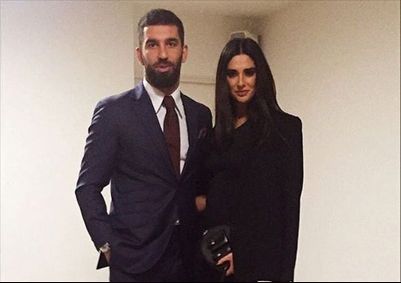 Arda Turan Aslıhan Doğan çifti evleniyor