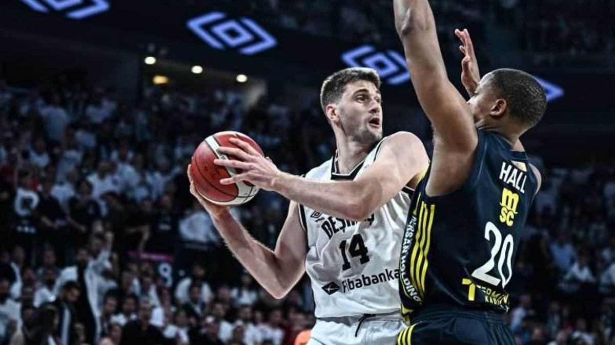 Basketbolda Fenerbahçe Beko - Beşiktaş Fibabanka finali başlıyor! Basketbolda Fenerbahçe Beko - Beşiktaş Fibabanka finali başlıyor!
