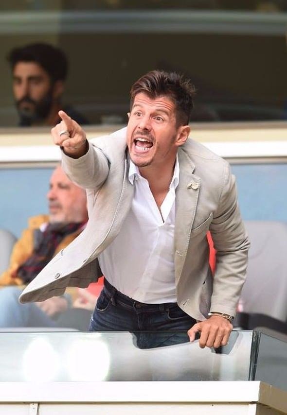 Emre Belözoğlu çılgına döndü