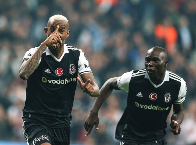Talisca Besiktas Ta Kalacak Mi Sayfa 1 Besiktas 21 Kasim 2020 Cumartesi